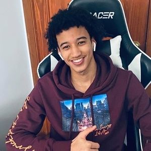 Meet your Posher, Edwin